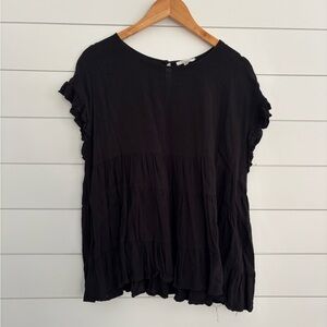 Jodifl Flowy Black Top Size Medium